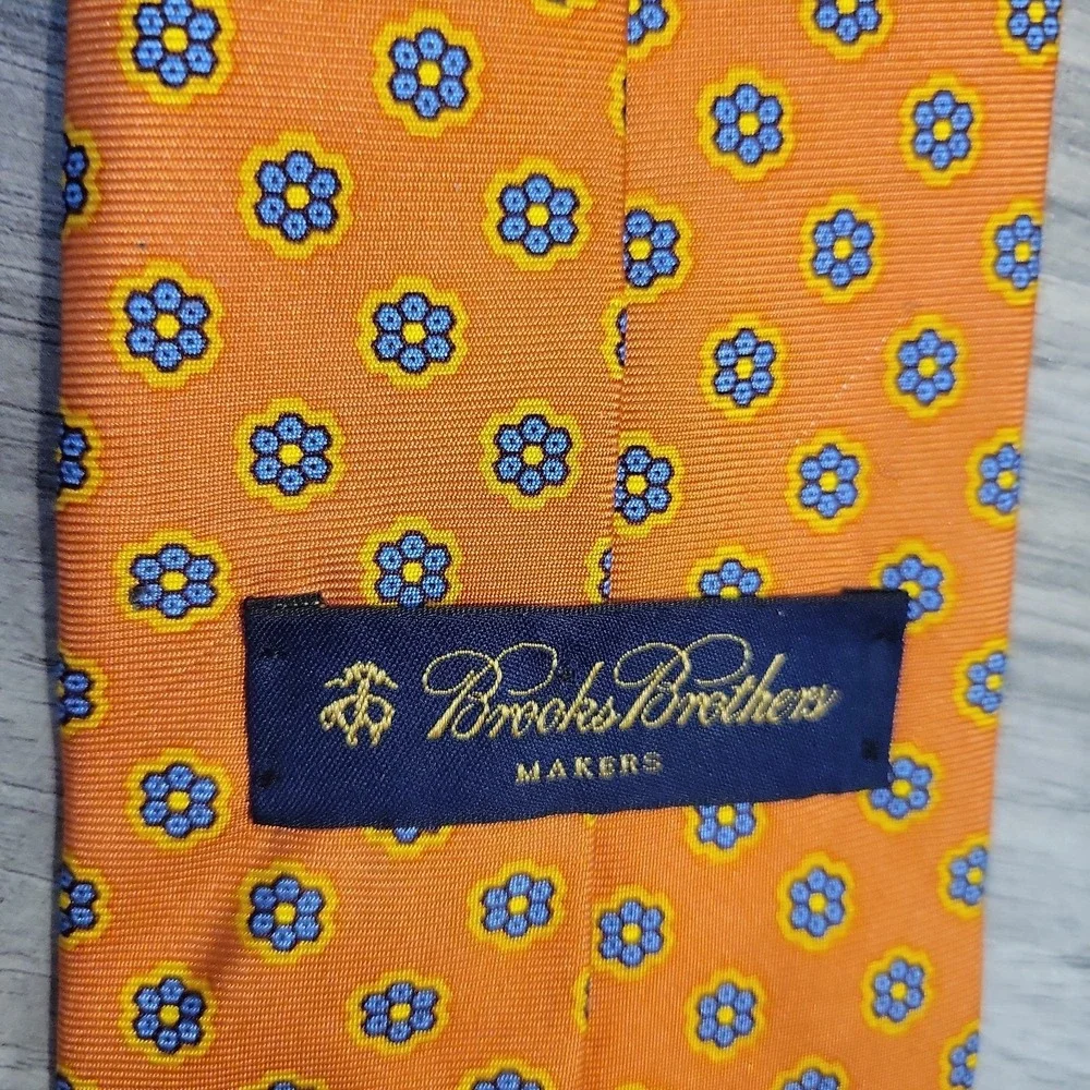 Brooks Brothers Necktie Makers Silk USA Geometric Floral Orange Blue Preppy 59